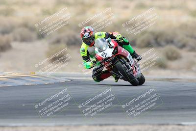 media/May-05-2025-Moto Forza (Mon) [[3c1838c5e5]]/2-B Group/Session 3 (Turn 16)/